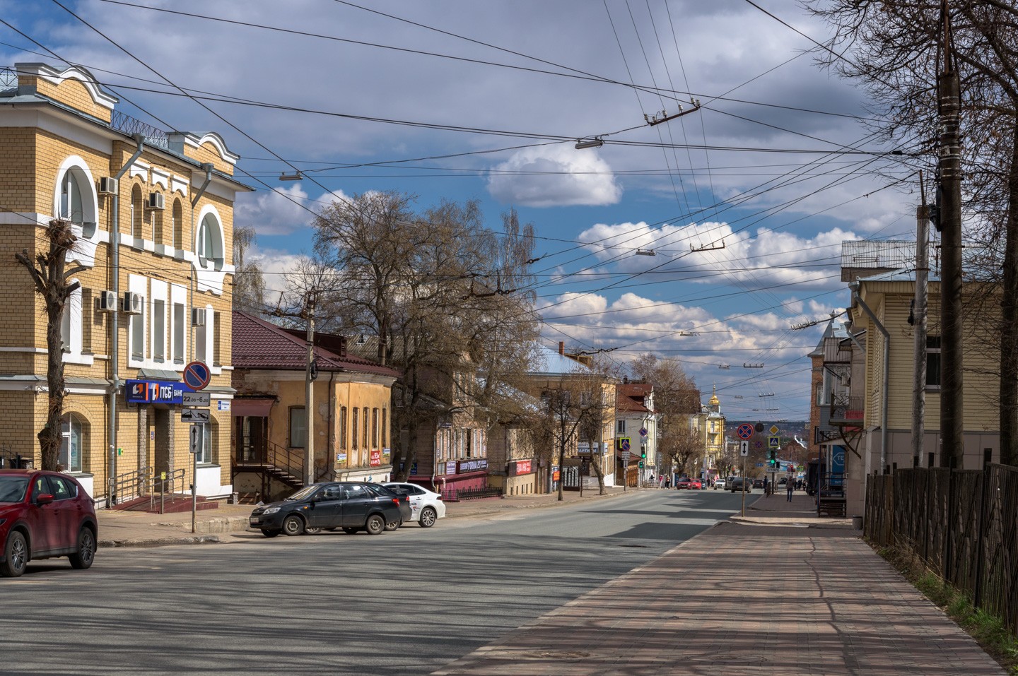 Фотография - В городе моём весна, автор - Валентин Котляров