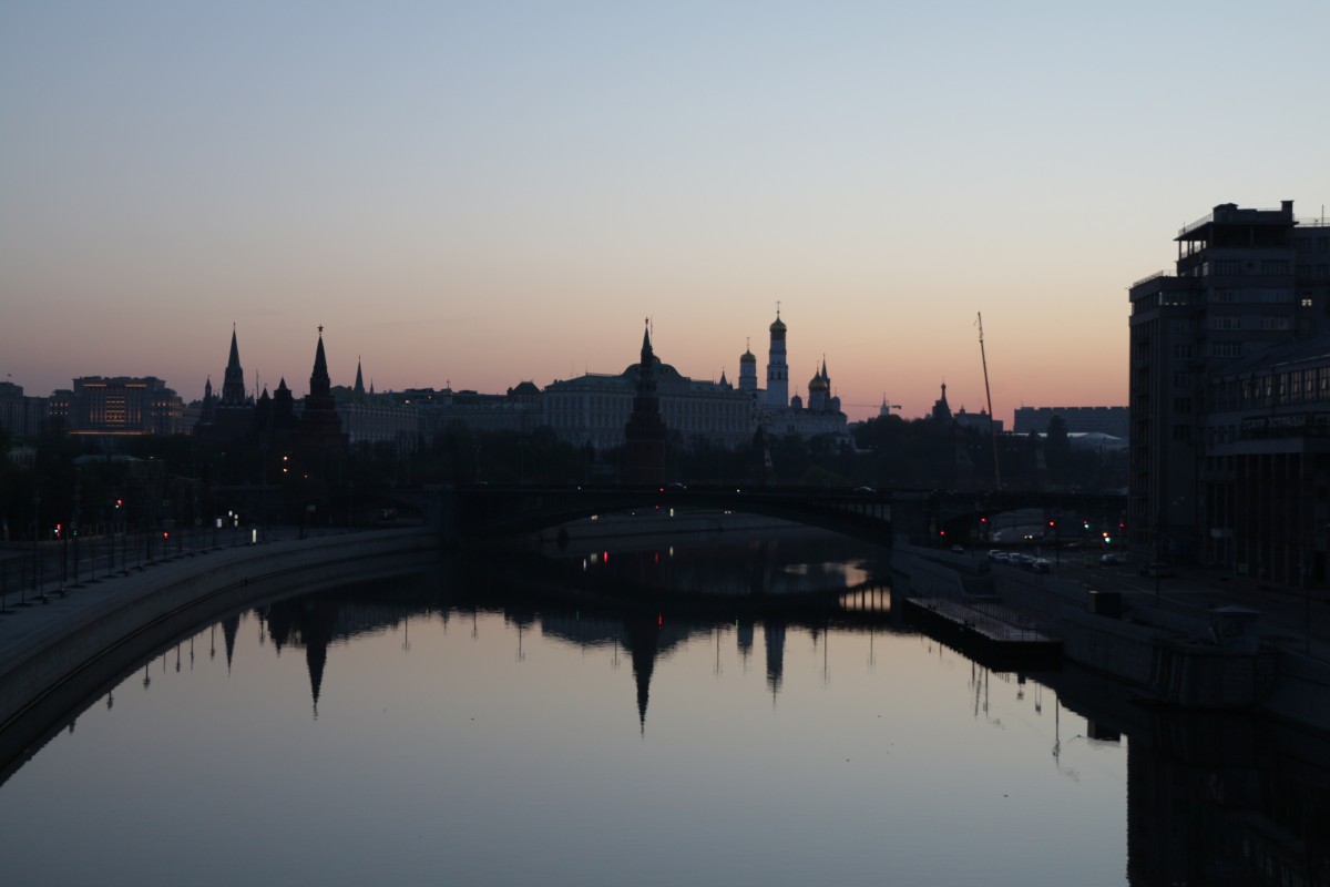 Фотография - рассвет в Москве, автор - Чернов Дмитрий