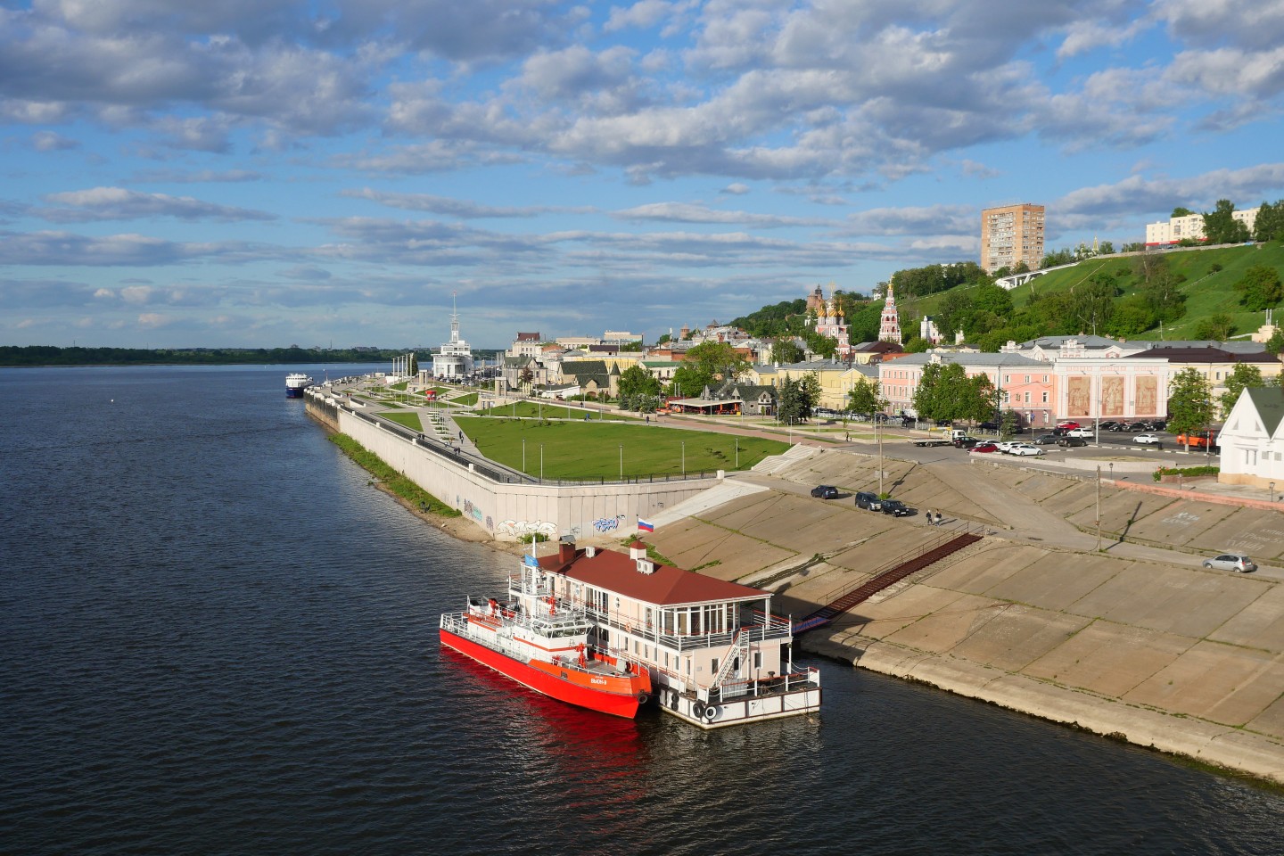 Фотография - Ока и Волга. Вид с Канавинского моста, автор - Артем Кашканов